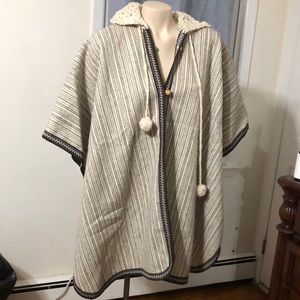 WOMENS PONCHO